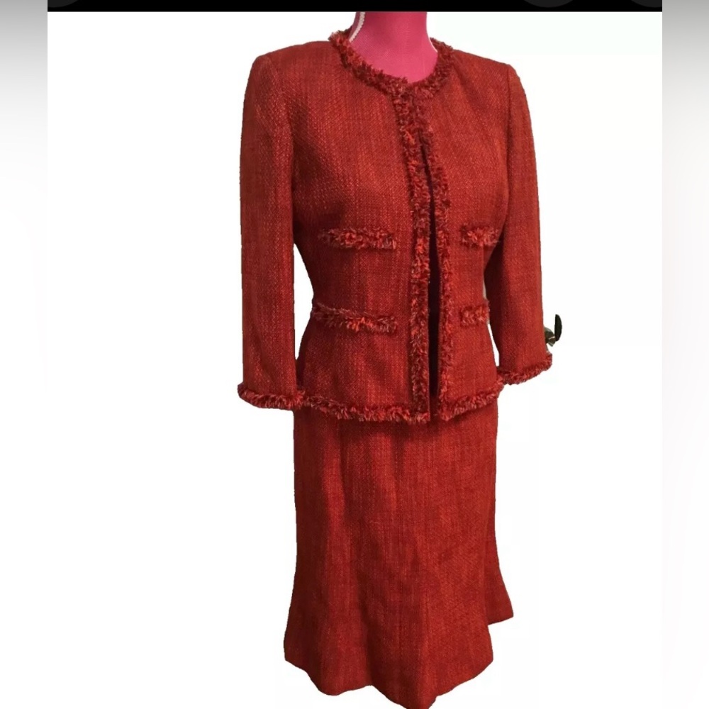 VINTAGE -Chanel Vibes -KASPER Sz 6 Red Boucle Fringed Jacket/Skirt Set